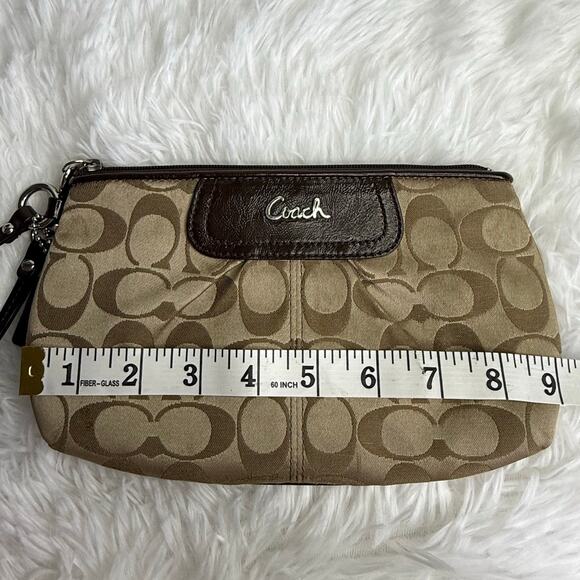 y2k COACH Brown Signature Canvas Wristlet - Picture 7 of 8